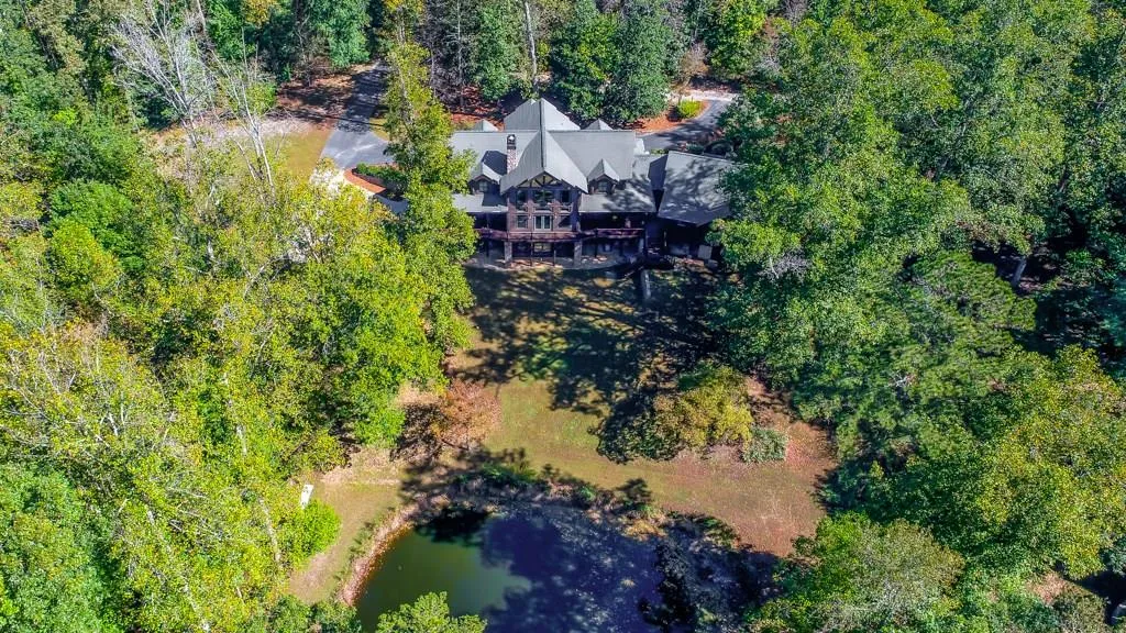 8900 Island Ferry Road, Sandy Springs, Georgia 30350, 6 Bedrooms Bedrooms, ,4 BathroomsBathrooms,Residential,Sold,8900 Island Ferry Road,6053398