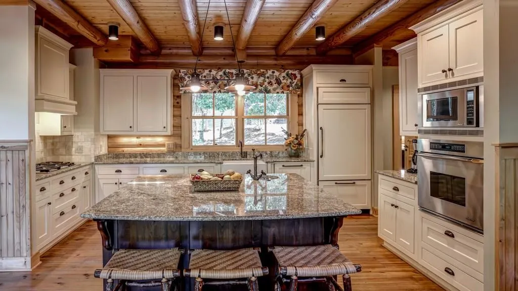 8900 Island Ferry Road, Sandy Springs, Georgia 30350, 6 Bedrooms Bedrooms, ,4 BathroomsBathrooms,Residential,Sold,8900 Island Ferry Road,6053398