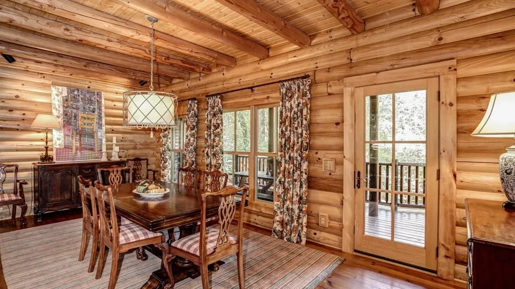 8900 Island Ferry Road, Sandy Springs, Georgia 30350, 6 Bedrooms Bedrooms, ,4 BathroomsBathrooms,Residential,Sold,8900 Island Ferry Road,6053398