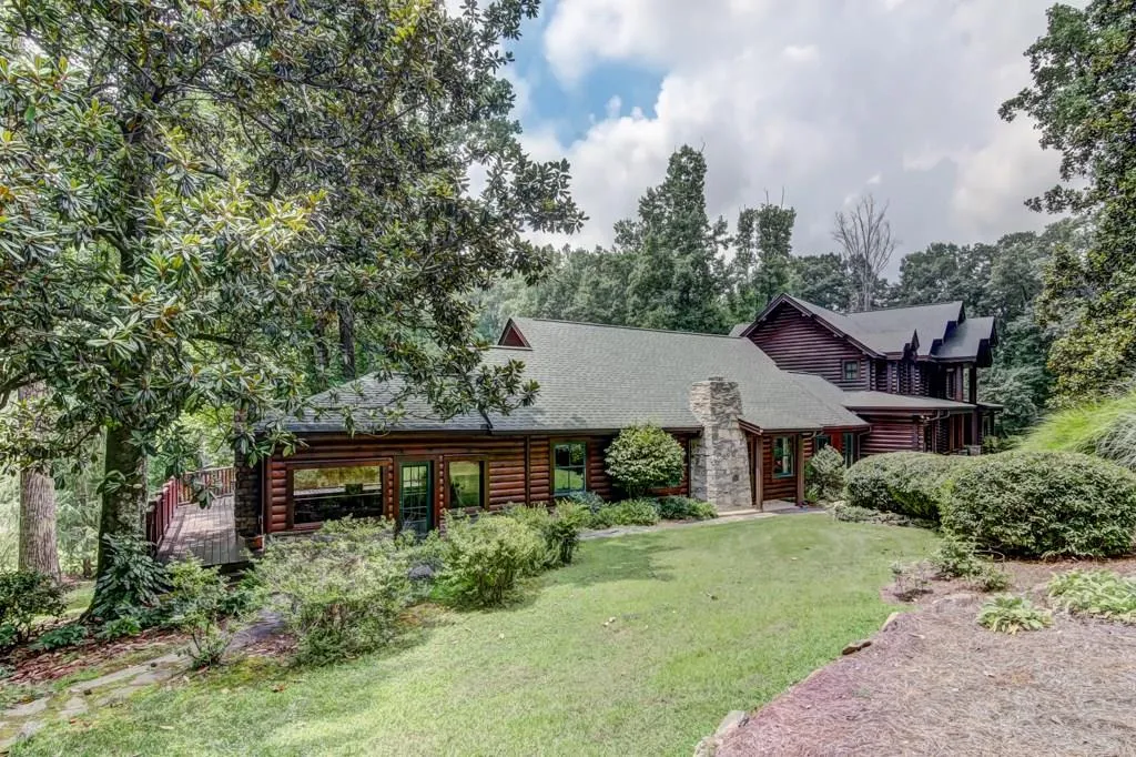 8900 Island Ferry Road, Sandy Springs, Georgia 30350, 6 Bedrooms Bedrooms, ,4 BathroomsBathrooms,Residential,Sold,8900 Island Ferry Road,6053398