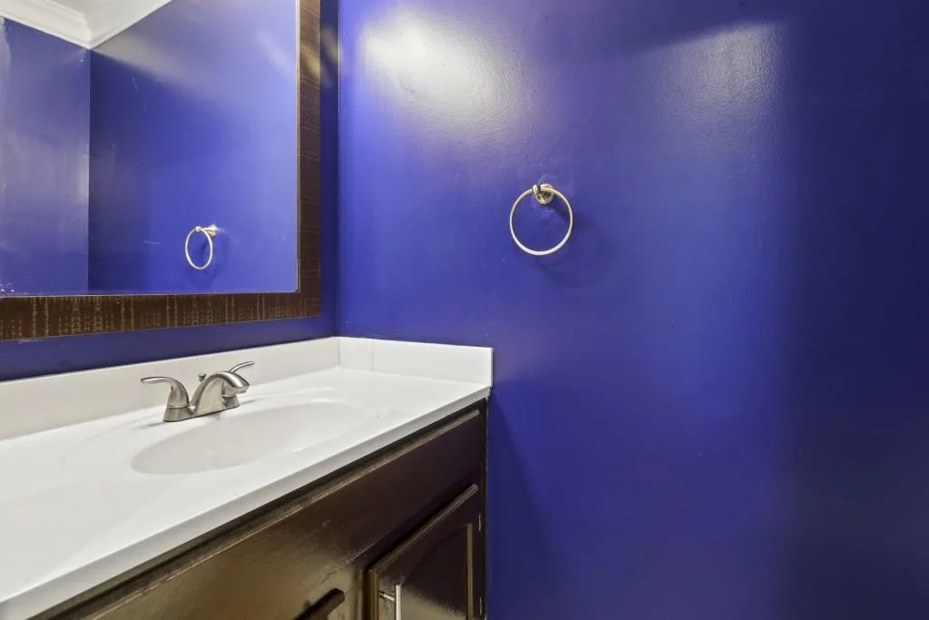 234 Peachtree Hollow Court, Sandy Springs, Georgia 30328, 3 Bedrooms Bedrooms, ,2 BathroomsBathrooms,Residential,Sold,234 Peachtree Hollow Court,6796335