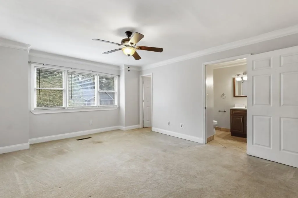234 Peachtree Hollow Court, Sandy Springs, Georgia 30328, 3 Bedrooms Bedrooms, ,2 BathroomsBathrooms,Residential,Sold,234 Peachtree Hollow Court,6796335