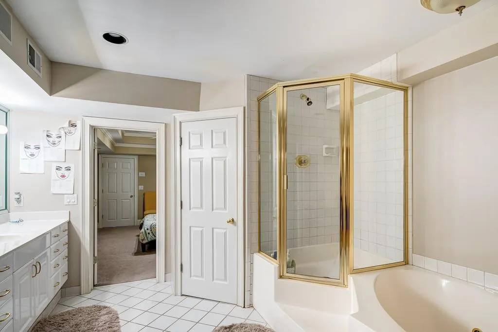 220 Northland Ridge Trail, Sandy Springs, Georgia 30342, 5 Bedrooms Bedrooms, ,5 BathroomsBathrooms,Residential,Sold,220 Northland Ridge Trail,5986581