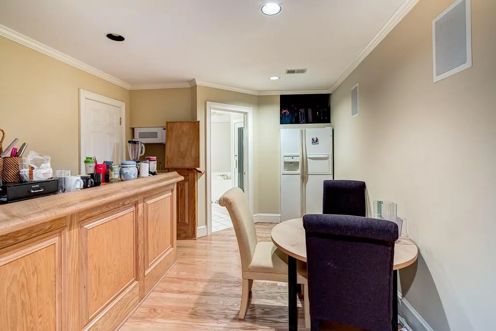 220 Northland Ridge Trail, Sandy Springs, Georgia 30342, 5 Bedrooms Bedrooms, ,5 BathroomsBathrooms,Residential,Sold,220 Northland Ridge Trail,5986581