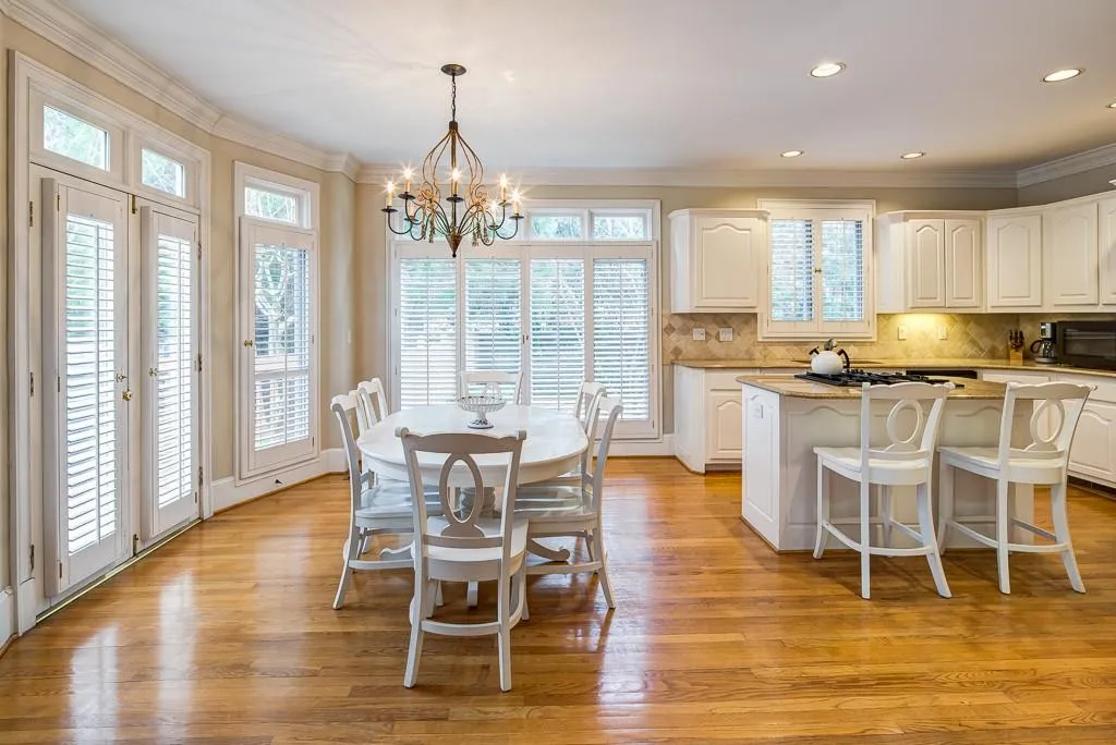 220 Northland Ridge Trail, Sandy Springs, Georgia 30342, 5 Bedrooms Bedrooms, ,5 BathroomsBathrooms,Residential,Sold,220 Northland Ridge Trail,5986581