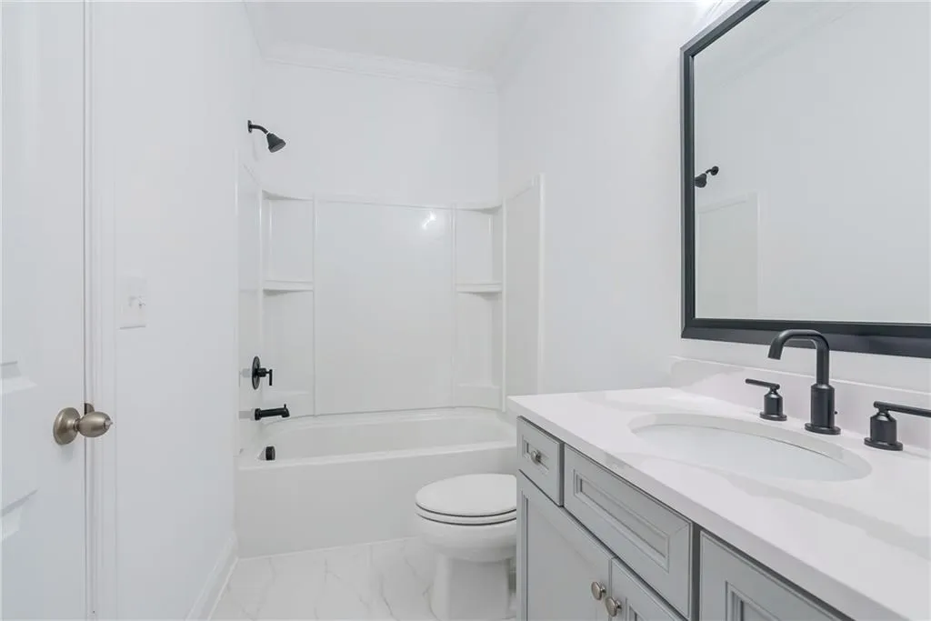 6539 Beacon Drive Unit 380, Sandy Springs, Georgia 30328, 3 Bedrooms Bedrooms, ,3 BathroomsBathrooms,Residential,Sold,6539 Beacon Drive Unit 380,7229218