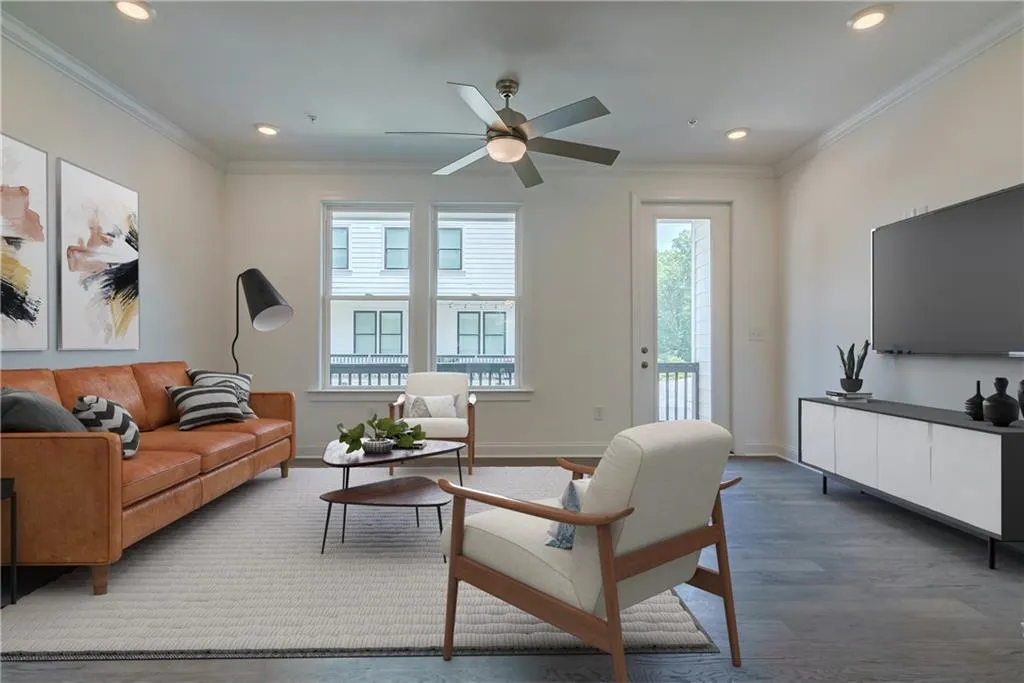 6539 Beacon Drive Unit 380, Sandy Springs, Georgia 30328, 3 Bedrooms Bedrooms, ,3 BathroomsBathrooms,Residential,Sold,6539 Beacon Drive Unit 380,7229218