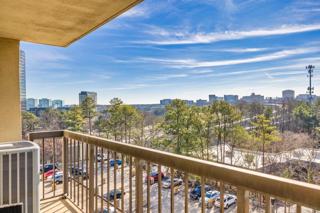 795 Hammond Drive Unit 706, Atlanta, Georgia 30328, 2 Bedrooms Bedrooms, ,1 BathroomBathrooms,Residential,Sold,795 Hammond Drive Unit 706,7321766