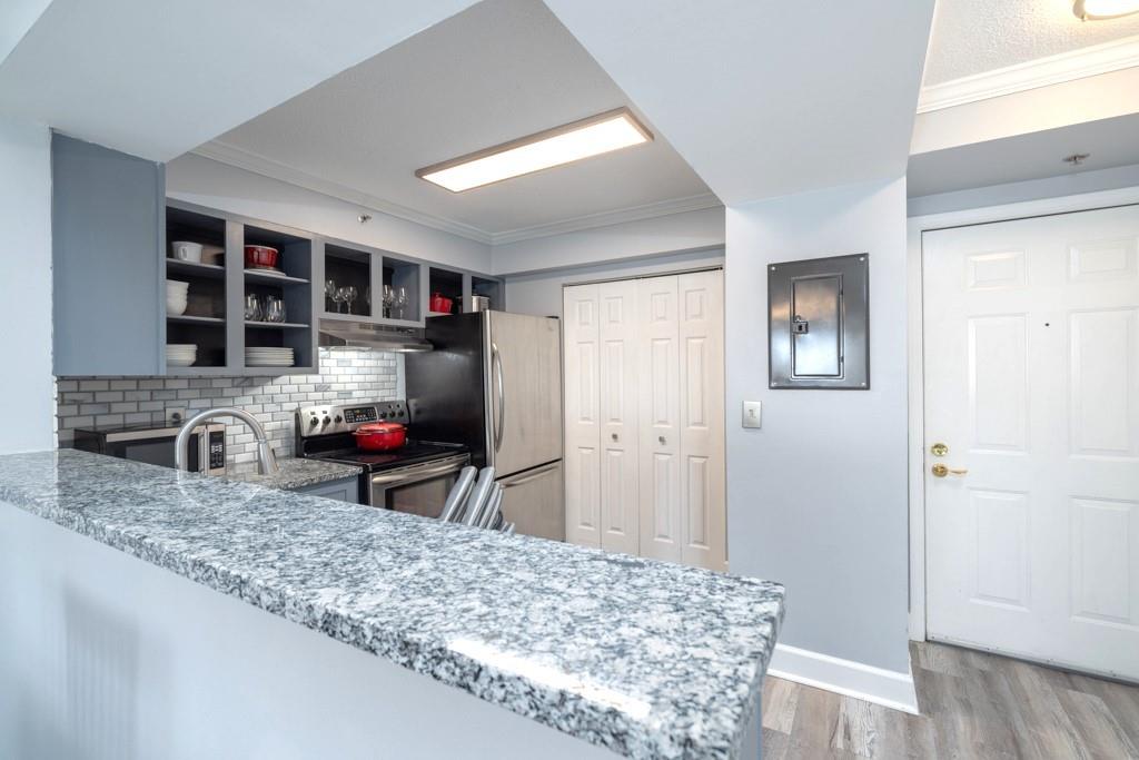 795 Hammond Drive Unit 706, Atlanta, Georgia 30328, 2 Bedrooms Bedrooms, ,1 BathroomBathrooms,Residential,Sold,795 Hammond Drive Unit 706,7321766