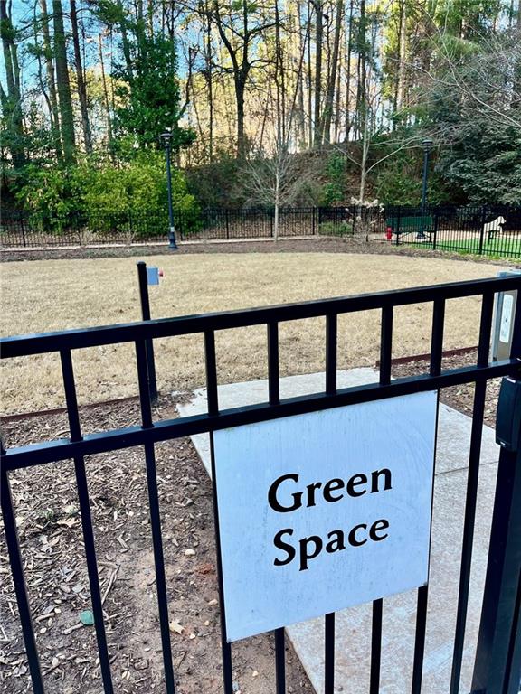 795 Hammond Drive Unit 706, Atlanta, Georgia 30328, 2 Bedrooms Bedrooms, ,1 BathroomBathrooms,Residential,Sold,795 Hammond Drive Unit 706,7321766