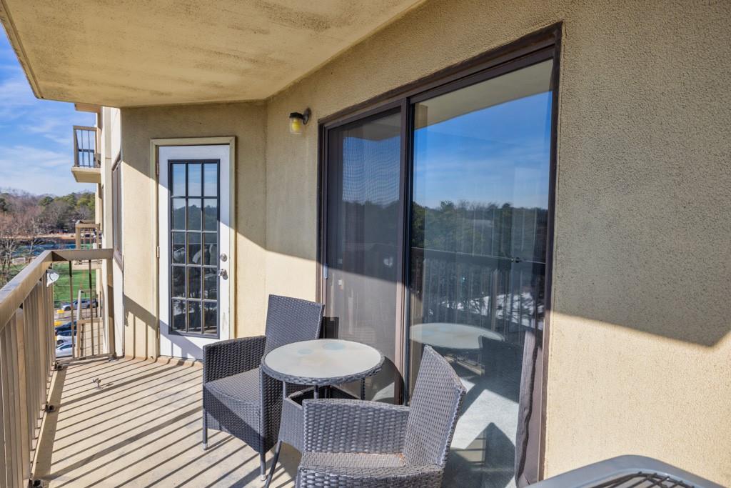 795 Hammond Drive Unit 706, Atlanta, Georgia 30328, 2 Bedrooms Bedrooms, ,1 BathroomBathrooms,Residential,Sold,795 Hammond Drive Unit 706,7321766