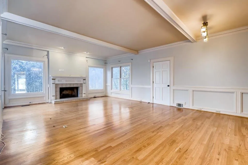 920 Manchester Place, Sandy Springs, Georgia 30328, 5 Bedrooms Bedrooms, ,4 BathroomsBathrooms,Residential,Sold,920 Manchester Place,6515777