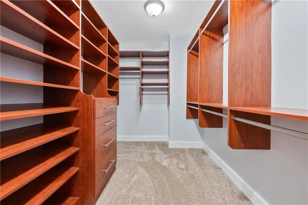 102 Defoors Mill Drive Nw, Atlanta, Georgia 30318, 2 Bedrooms Bedrooms, ,2 BathroomsBathrooms,Residential,For Sale,102 Defoors Mill Drive Nw,7672995