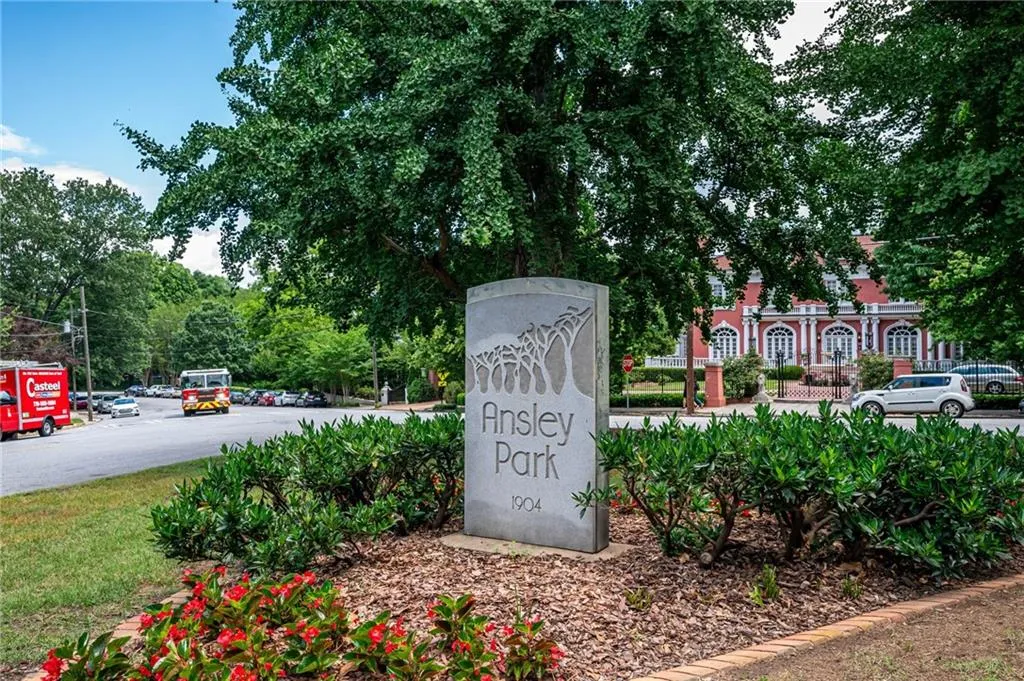 145 15th Street Ne Unit 1225, Atlanta, Georgia 30309, 1 Bedroom Bedrooms, ,1 BathroomBathrooms,Residential,For Sale,145 15th Street Ne Unit 1225,7580314