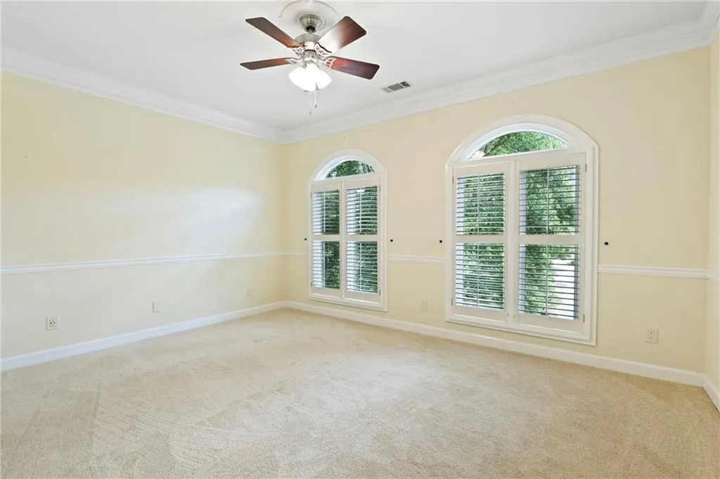230 Grogans Lake Point, Sandy Springs, Georgia 30350, 5 Bedrooms Bedrooms, ,4 BathroomsBathrooms,Residential,Sold,230 Grogans Lake Point,6887345
