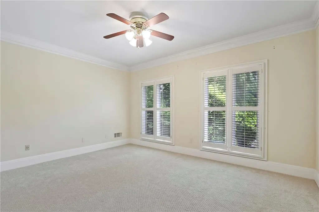 230 Grogans Lake Point, Sandy Springs, Georgia 30350, 5 Bedrooms Bedrooms, ,4 BathroomsBathrooms,Residential,Sold,230 Grogans Lake Point,6887345