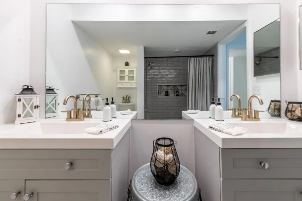 6851 Roswell Road Unit H-6, Atlanta, Georgia 30328, 2 Bedrooms Bedrooms, ,2 BathroomsBathrooms,Residential,Sold,6851 Roswell Road Unit H-6,7025391