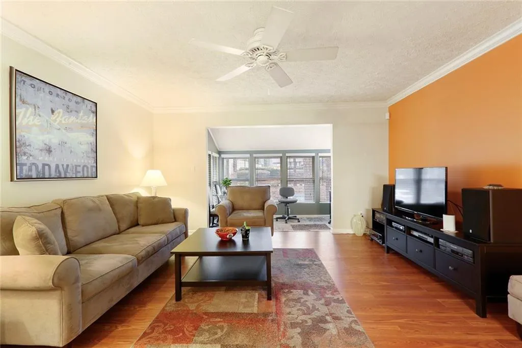 5141 Roswell Road Unit 7/41, Sandy Springs, Georgia 30342, 2 Bedrooms Bedrooms, ,1 BathroomBathrooms,Residential,Sold,5141 Roswell Road Unit 7/41,6840436 5141 Roswell Road Unit 7/41, Sandy Springs, Georgia 30342, 2 Bedrooms Bedrooms, ,1 BathroomBathrooms,Residential,Sold,5141 Roswell Road Unit 7/41,6840436