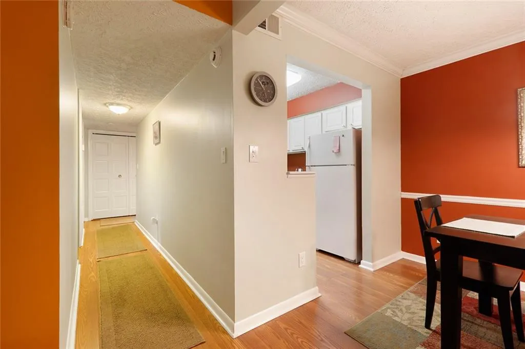 5141 Roswell Road Unit 7/41, Sandy Springs, Georgia 30342, 2 Bedrooms Bedrooms, ,1 BathroomBathrooms,Residential,Sold,5141 Roswell Road Unit 7/41,6840436 5141 Roswell Road Unit 7/41, Sandy Springs, Georgia 30342, 2 Bedrooms Bedrooms, ,1 BathroomBathrooms,Residential,Sold,5141 Roswell Road Unit 7/41,6840436