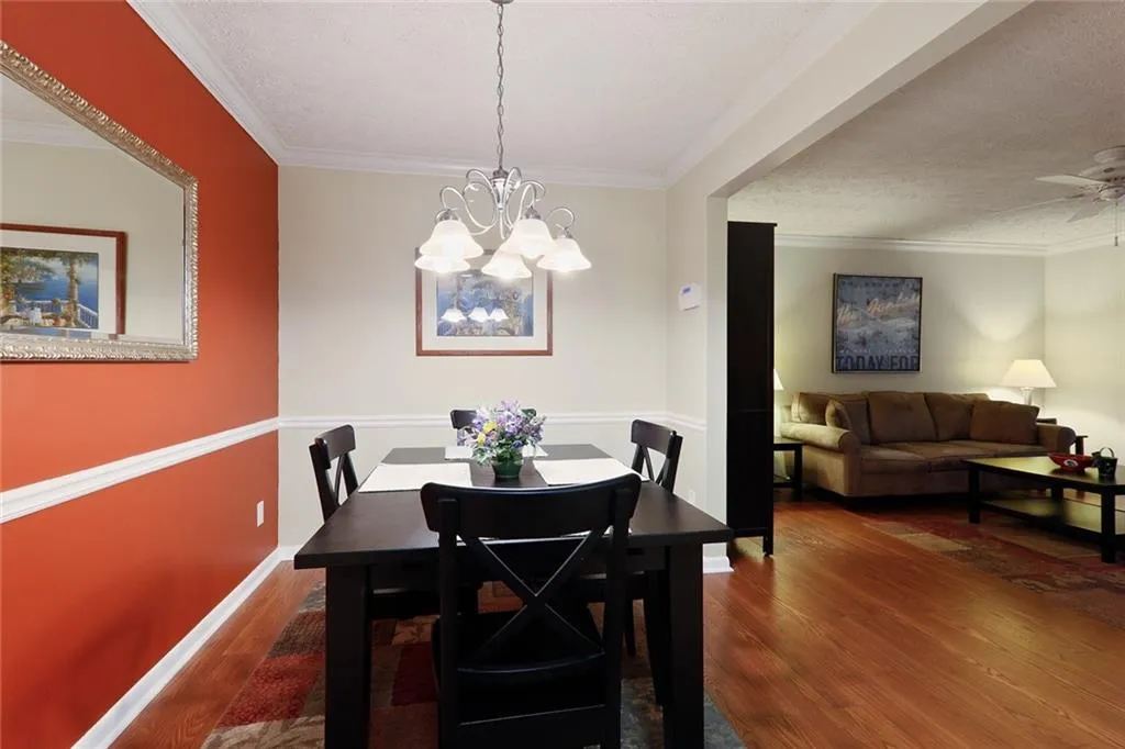 5141 Roswell Road Unit 7/41, Sandy Springs, Georgia 30342, 2 Bedrooms Bedrooms, ,1 BathroomBathrooms,Residential,Sold,5141 Roswell Road Unit 7/41,6840436 5141 Roswell Road Unit 7/41, Sandy Springs, Georgia 30342, 2 Bedrooms Bedrooms, ,1 BathroomBathrooms,Residential,Sold,5141 Roswell Road Unit 7/41,6840436