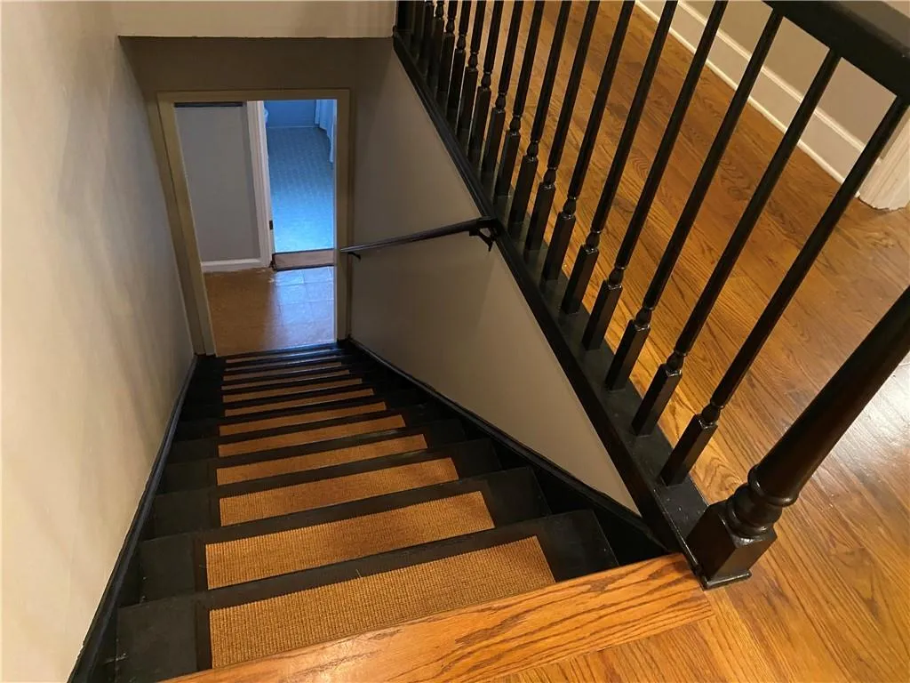 835 Starlight Circle Ne, Sandy Springs, Georgia 30342, 5 Bedrooms Bedrooms, ,4 BathroomsBathrooms,Residential,Sold,835 Starlight Circle Ne,6703189