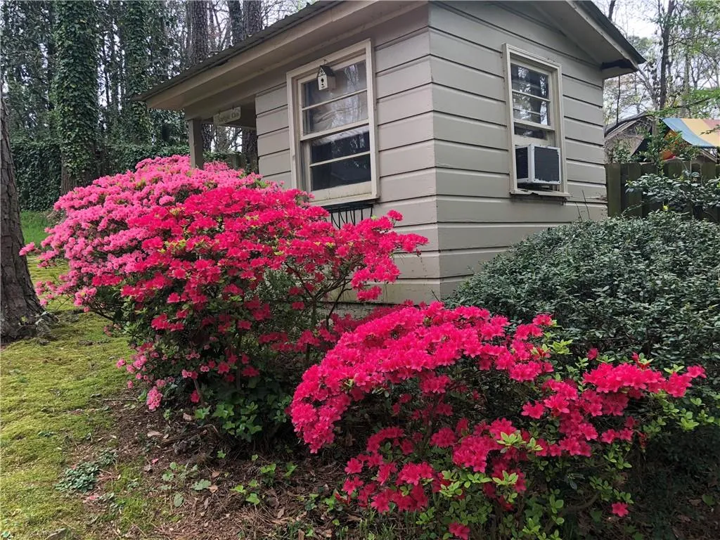 835 Starlight Circle Ne, Sandy Springs, Georgia 30342, 5 Bedrooms Bedrooms, ,4 BathroomsBathrooms,Residential,Sold,835 Starlight Circle Ne,6703189