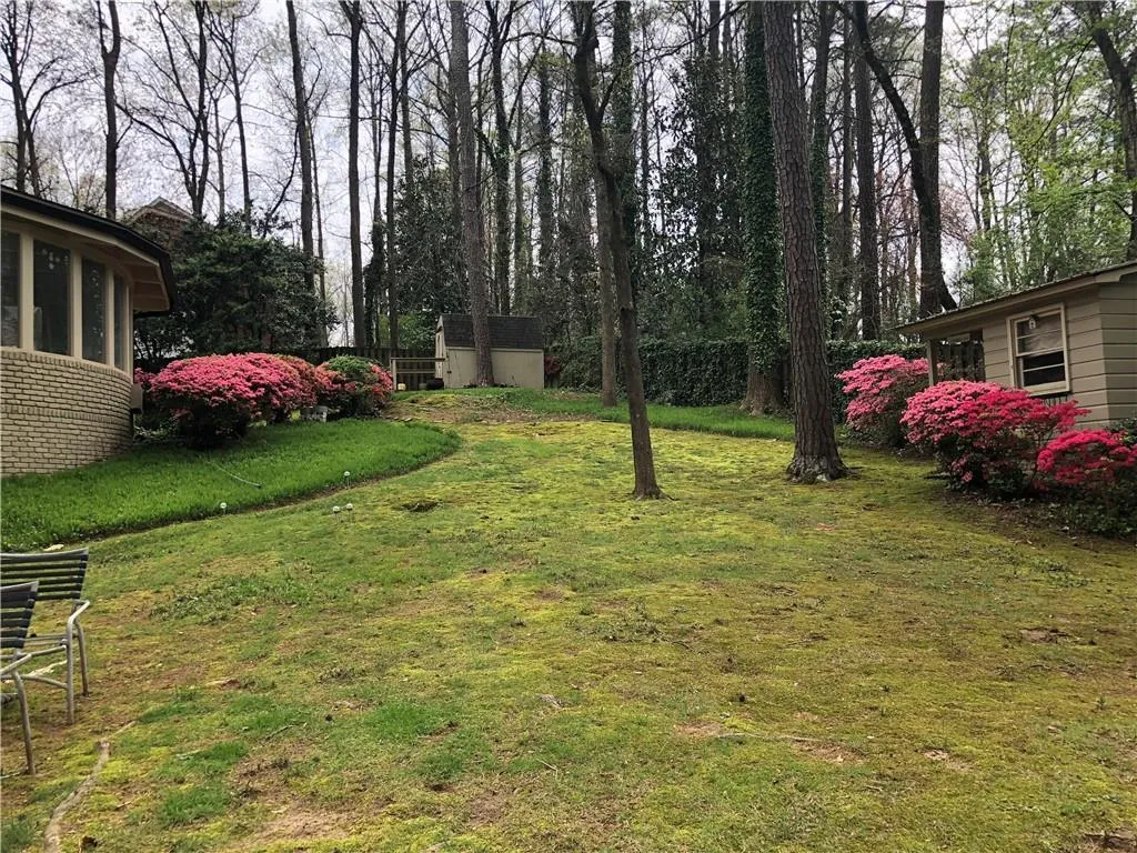 835 Starlight Circle Ne, Sandy Springs, Georgia 30342, 5 Bedrooms Bedrooms, ,4 BathroomsBathrooms,Residential,Sold,835 Starlight Circle Ne,6703189