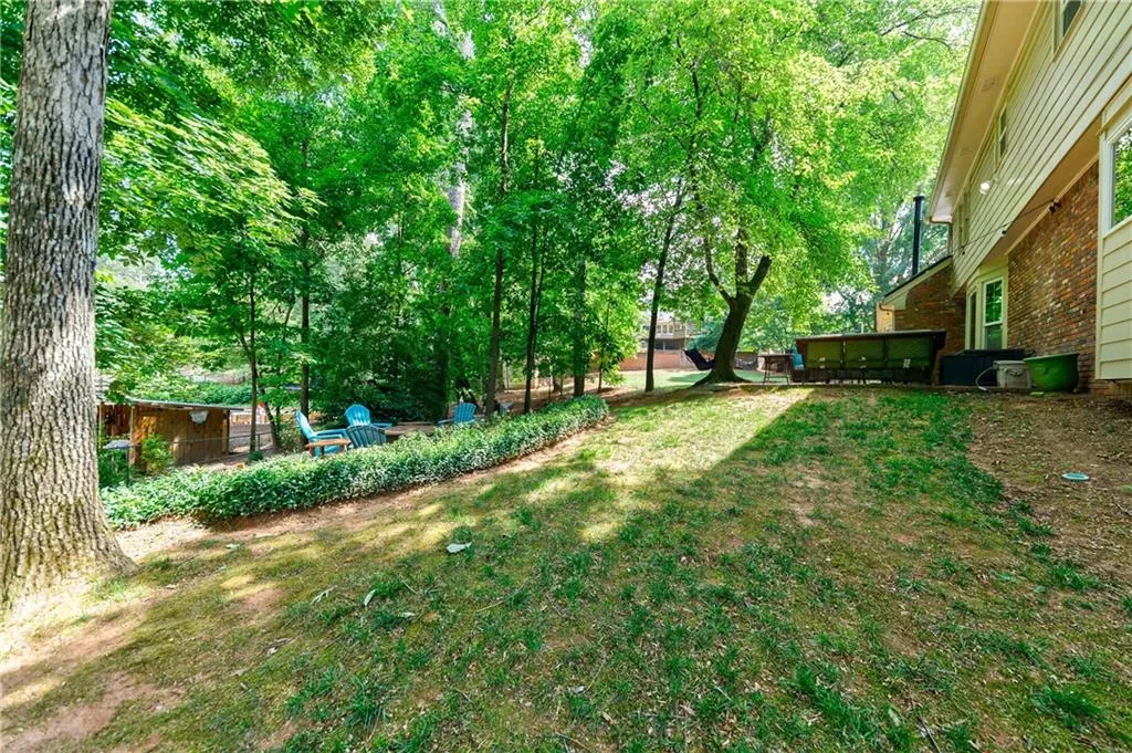 515 Hounds Ridge, Atlanta, Georgia 30328, 4 Bedrooms Bedrooms, ,3 BathroomsBathrooms,Residential,Sold,515 Hounds Ridge,6896932