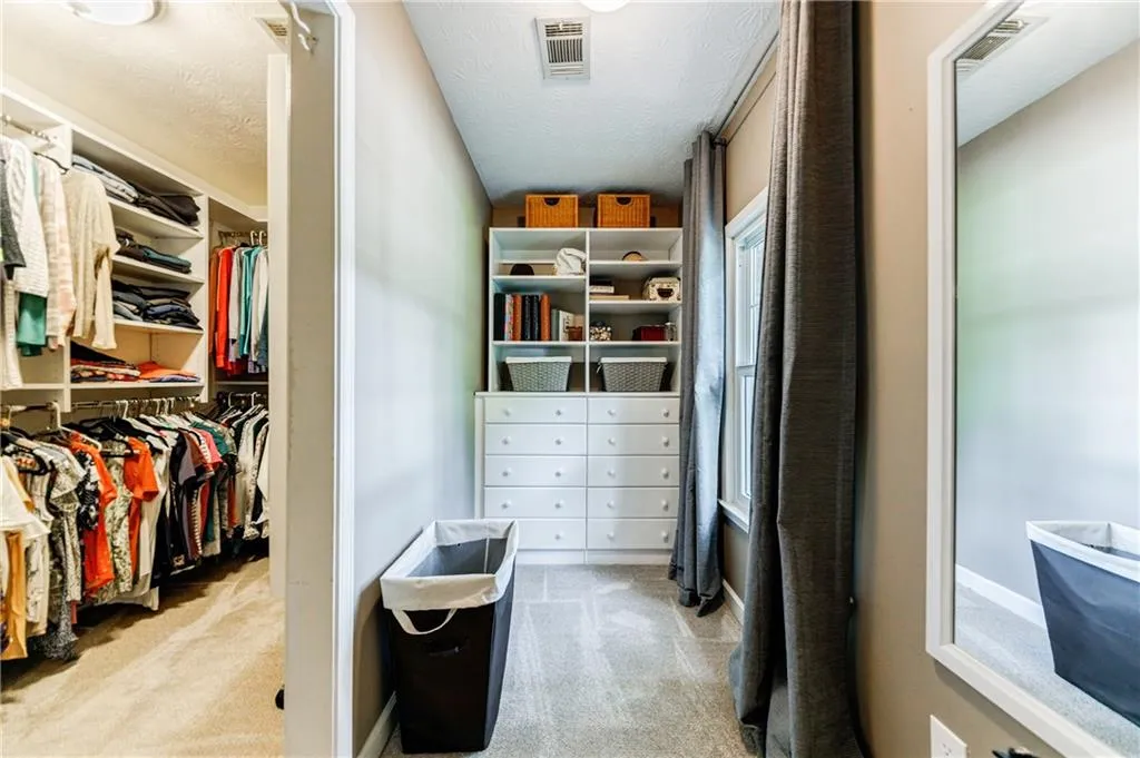 515 Hounds Ridge, Atlanta, Georgia 30328, 4 Bedrooms Bedrooms, ,3 BathroomsBathrooms,Residential,Sold,515 Hounds Ridge,6896932