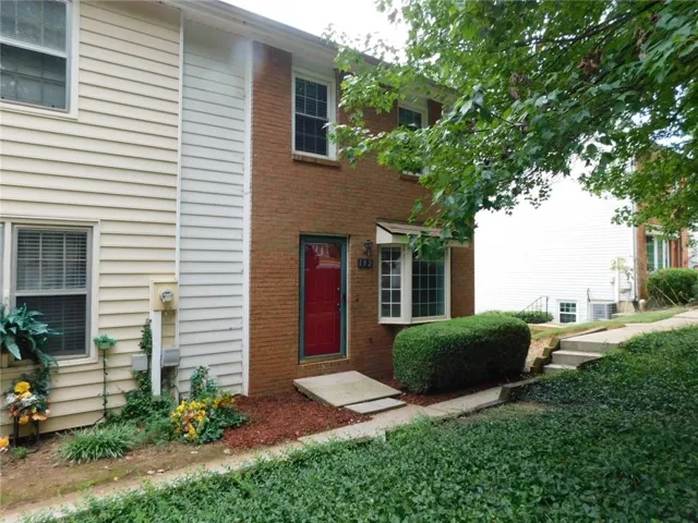 192 High Creek Drive, Roswell, Georgia 30076