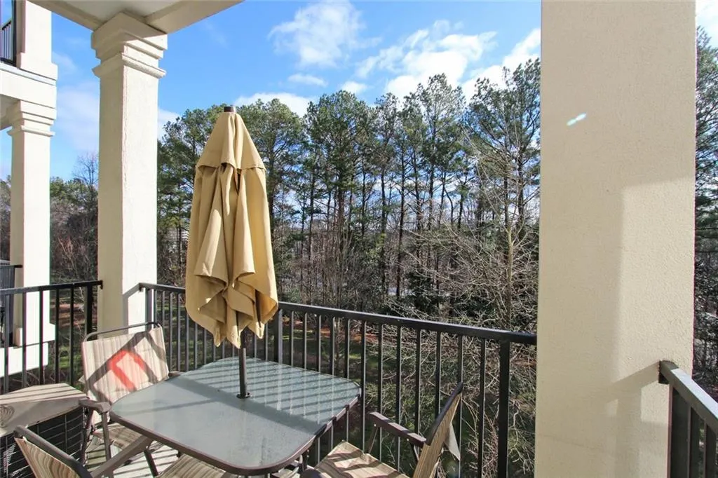799 Hammond Drive Unit 127, Atlanta, Georgia 30328, 1 Bedroom Bedrooms, ,1 BathroomBathrooms,Residential,Sold,799 Hammond Drive Unit 127,5648514