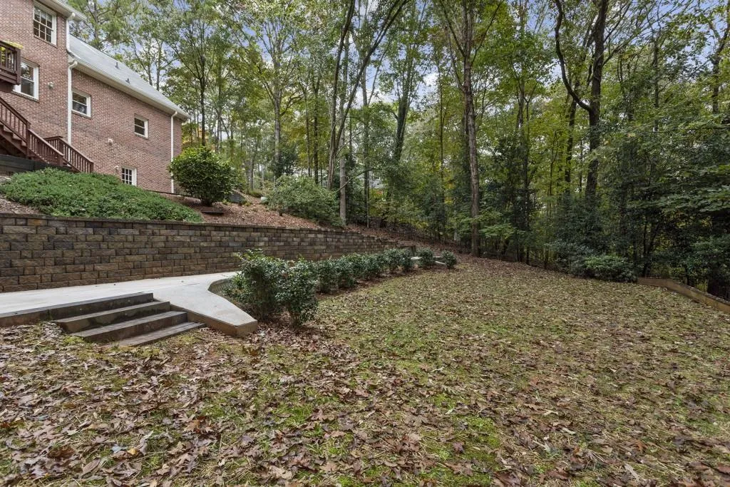 85 Cliffside Crossing, Sandy Springs, Georgia 30350, 4 Bedrooms Bedrooms, ,3 BathroomsBathrooms,Residential,Sold,85 Cliffside Crossing,6801424