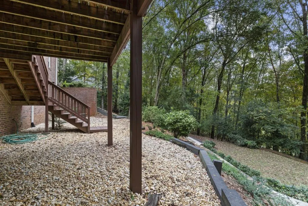 85 Cliffside Crossing, Sandy Springs, Georgia 30350, 4 Bedrooms Bedrooms, ,3 BathroomsBathrooms,Residential,Sold,85 Cliffside Crossing,6801424