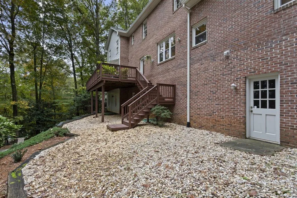 85 Cliffside Crossing, Sandy Springs, Georgia 30350, 4 Bedrooms Bedrooms, ,3 BathroomsBathrooms,Residential,Sold,85 Cliffside Crossing,6801424