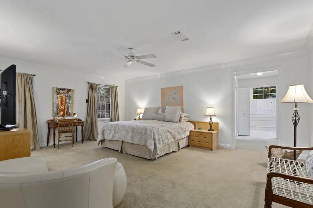 85 Cliffside Crossing, Sandy Springs, Georgia 30350, 4 Bedrooms Bedrooms, ,3 BathroomsBathrooms,Residential,Sold,85 Cliffside Crossing,6801424