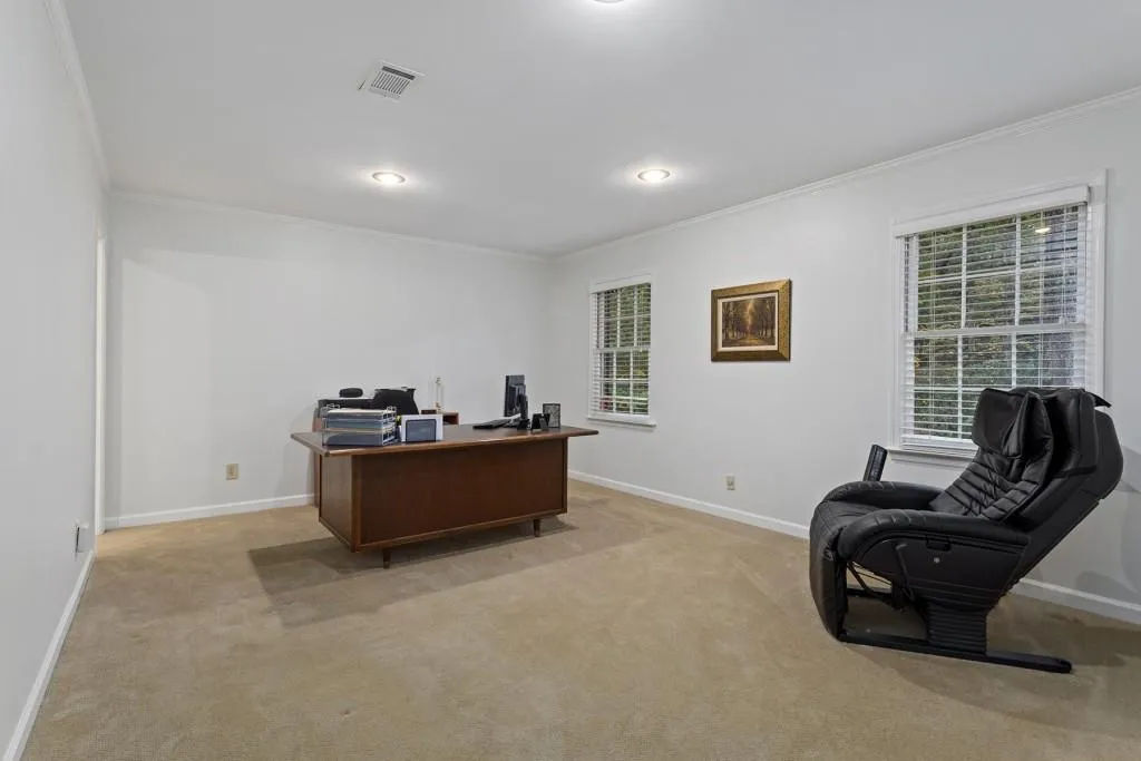 85 Cliffside Crossing, Sandy Springs, Georgia 30350, 4 Bedrooms Bedrooms, ,3 BathroomsBathrooms,Residential,Sold,85 Cliffside Crossing,6801424