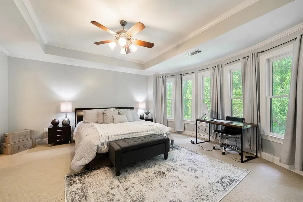 197 Chemin De Vie, Atlanta, Georgia 30342, 3 Bedrooms Bedrooms, ,3 BathroomsBathrooms,Residential,Sold,197 Chemin De Vie,6791807