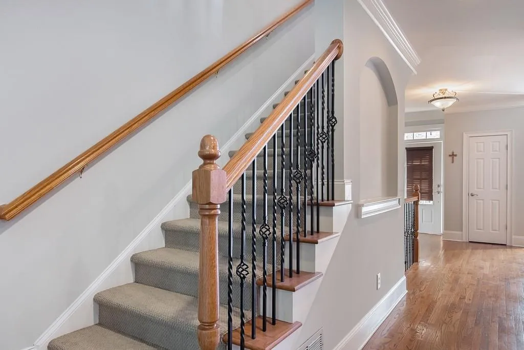 197 Chemin De Vie, Atlanta, Georgia 30342, 3 Bedrooms Bedrooms, ,3 BathroomsBathrooms,Residential,Sold,197 Chemin De Vie,6791807