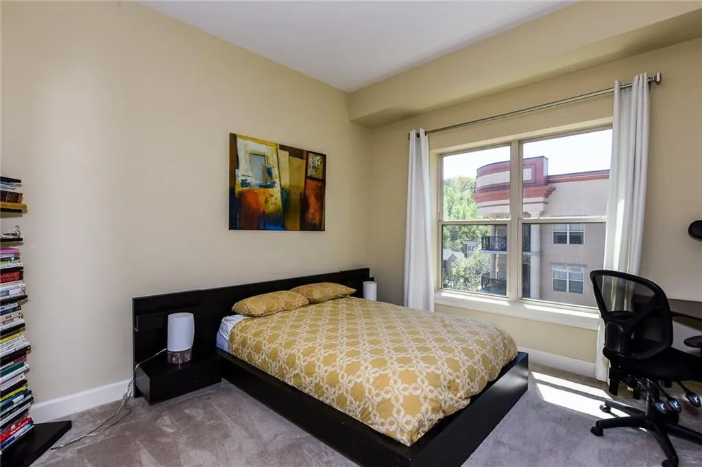 200 River Vista Drive Unit 717, Atlanta, Georgia 30339, 3 Bedrooms Bedrooms, ,2 BathroomsBathrooms,Residential,Sold,200 River Vista Drive Unit 717,5852227