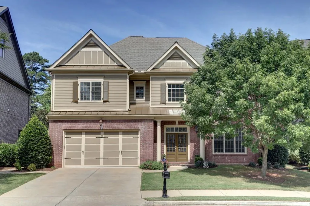 6260 Mount Vernon Oaks Drive, Atlanta, Georgia 30328, 4 Bedrooms Bedrooms, ,3 BathroomsBathrooms,Residential,Sold,6260 Mount Vernon Oaks Drive,5737459