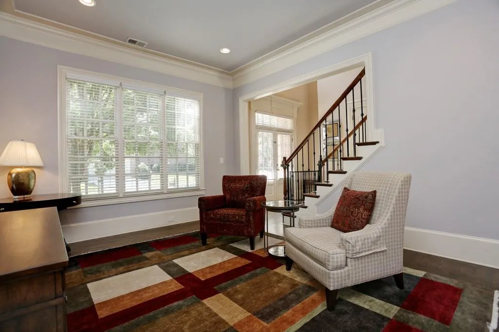 6260 Mount Vernon Oaks Drive, Atlanta, Georgia 30328, 4 Bedrooms Bedrooms, ,3 BathroomsBathrooms,Residential,Sold,6260 Mount Vernon Oaks Drive,5737459