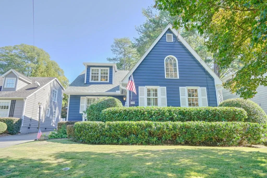 2195 Edison Avenue Ne, Atlanta, Georgia 30305, 4 Bedrooms Bedrooms, ,3 BathroomsBathrooms,Residential,Sold,2195 Edison Avenue Ne,7574630