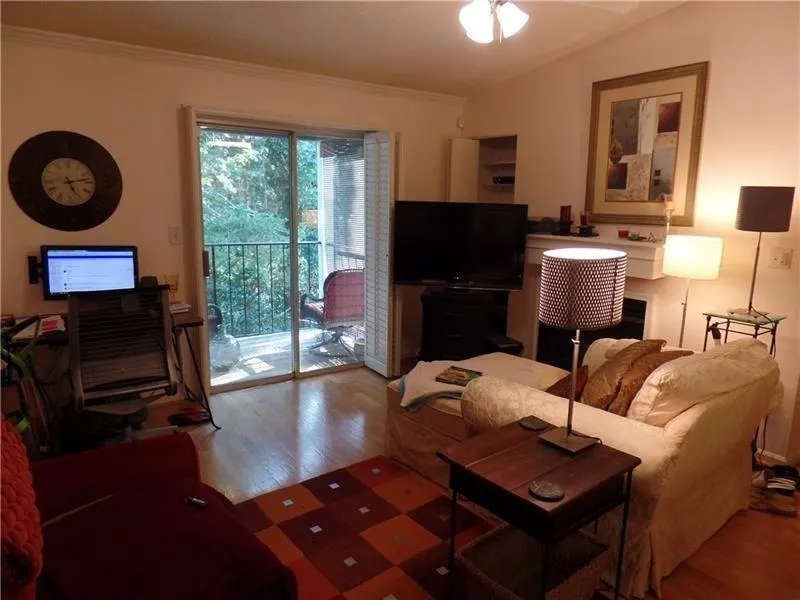 435 Granville Court, Atlanta, Georgia 30328, 1 Bedroom Bedrooms, ,1 BathroomBathrooms,Residential,Sold,435 Granville Court,6062087