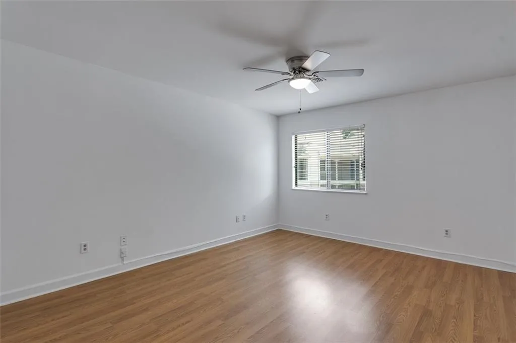2014 Wingate Way, Sandy Springs, Georgia 30350, 2 Bedrooms Bedrooms, ,2 BathroomsBathrooms,Residential,Sold,2014 Wingate Way,6900018