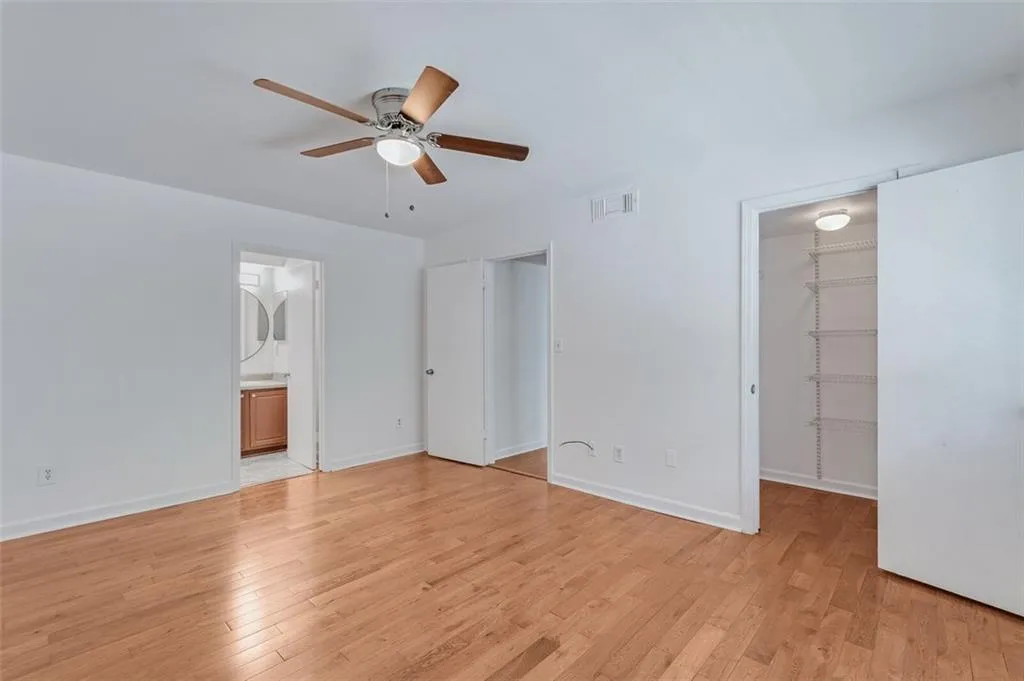 2014 Wingate Way, Sandy Springs, Georgia 30350, 2 Bedrooms Bedrooms, ,2 BathroomsBathrooms,Residential,Sold,2014 Wingate Way,6900018