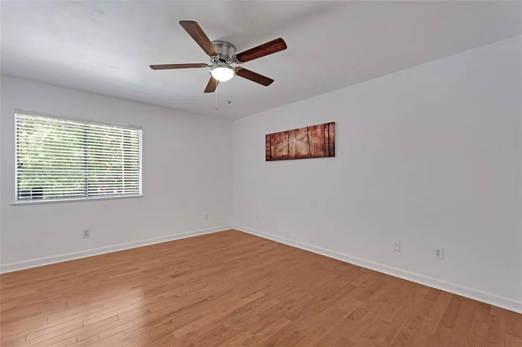 2014 Wingate Way, Sandy Springs, Georgia 30350, 2 Bedrooms Bedrooms, ,2 BathroomsBathrooms,Residential,Sold,2014 Wingate Way,6900018