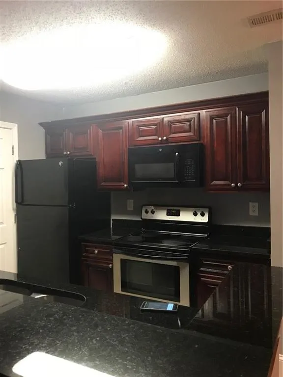 4105 Santa Fe Parkway, Atlanta, Georgia 30350, 2 Bedrooms Bedrooms, ,2 BathroomsBathrooms,Residential,Sold,4105 Santa Fe Parkway,6014473