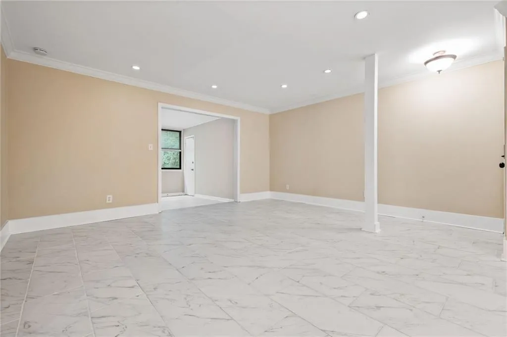 Georgia 30327, ,1 BathroomBathrooms,Residential,For Sale,7621371