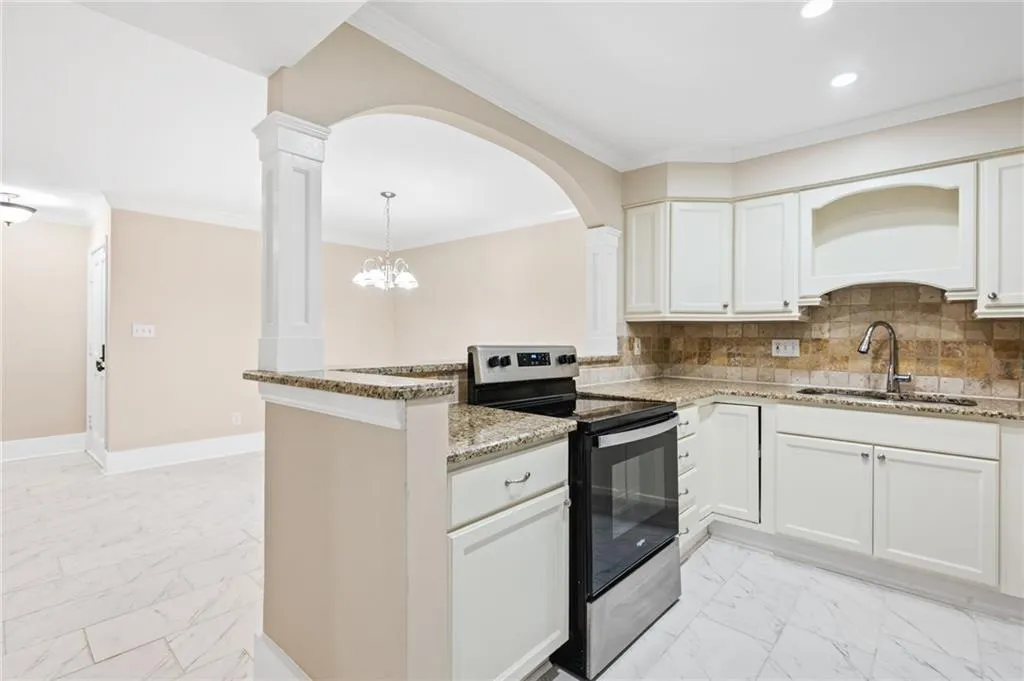 Georgia 30327, ,1 BathroomBathrooms,Residential,For Sale,7621371