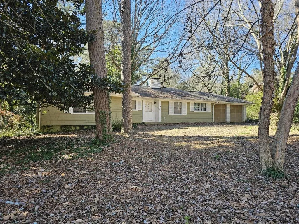 425 Hilderbrand Drive, Sandy Springs, Georgia 30328, 3 Bedrooms Bedrooms, ,2 BathroomsBathrooms,Residential,Sold,425 Hilderbrand Drive,7509869